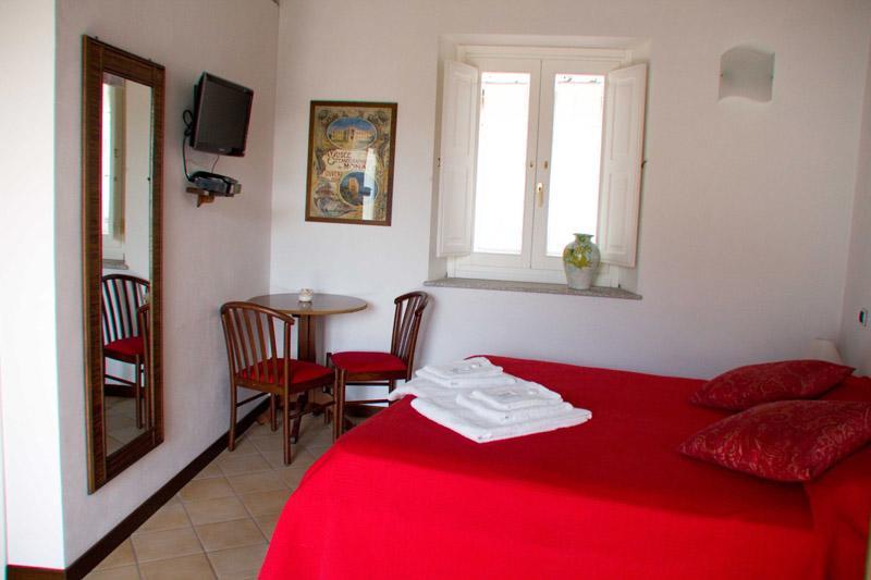 روشيلا لونيكا B&B Amphisya المظهر الخارجي الصورة